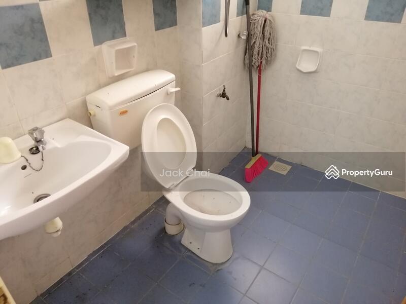 Rumah Teres untuk Disewa di Bandar Putra Permai (Seri Kembangan) - Jack Chai - PropertyGuru.com.my