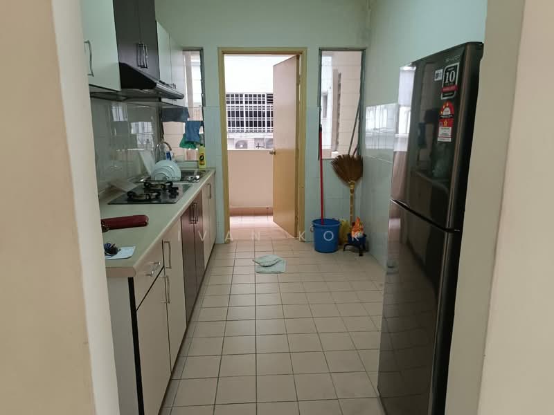 Kondominium untuk Dijual di Puncak Seri Kelana - Ivan Kok - Kitchen - PropertyGuru.com.my