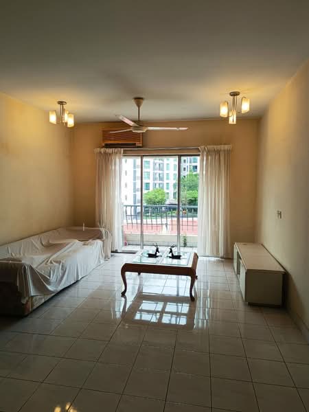 Kondominium untuk Dijual di Puncak Seri Kelana - Ivan Kok - Living Room - PropertyGuru.com.my