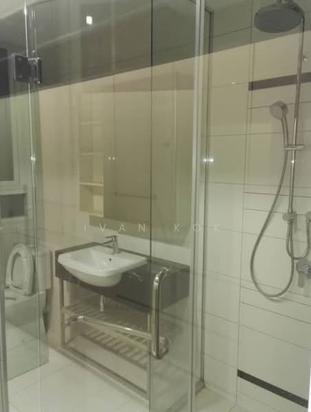 Servis Apartment untuk Dijual di Uptown Residences - Ivan Kok - Bathroom - PropertyGuru.com.my