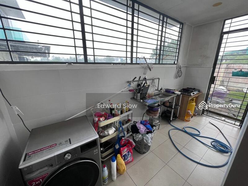2-storey Terraced House for Sale in Austin (Johor Bahru) - Edward Siow - PropertyGuru.com.my
