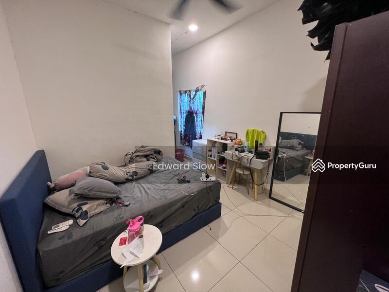 2-storey Terraced House for Sale in Austin (Johor Bahru) - Edward Siow - PropertyGuru.com.my