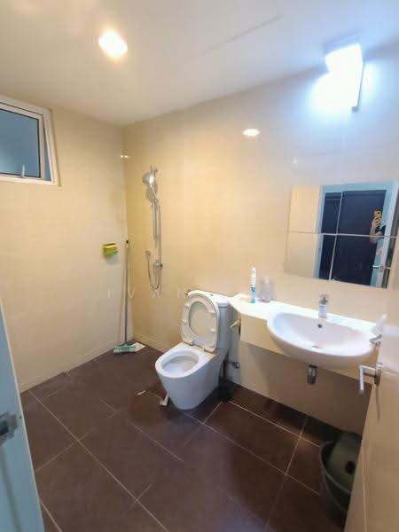 Condominium for Rent at Hijauan Saujana - Ivan Kok - Bathroom - PropertyGuru.com.my