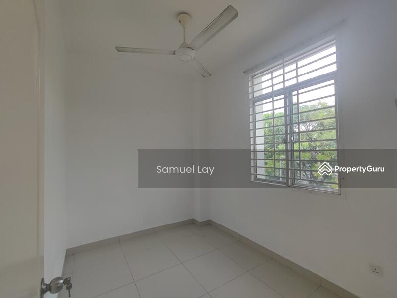 Townhouse for Sale in Serdang (Seri Kembangan) - Samuel Lay - PropertyGuru.com.my