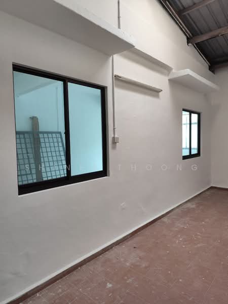 Shop for Rent in Taman Puteri Wangsa (Ulu Tiram) - Shinee Thoong - PropertyGuru.com.my