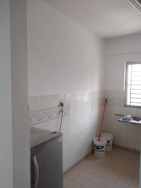 Kondominium untuk Dijual di Casa Damansara - Ivan Kok - Kitchen - PropertyGuru.com.my