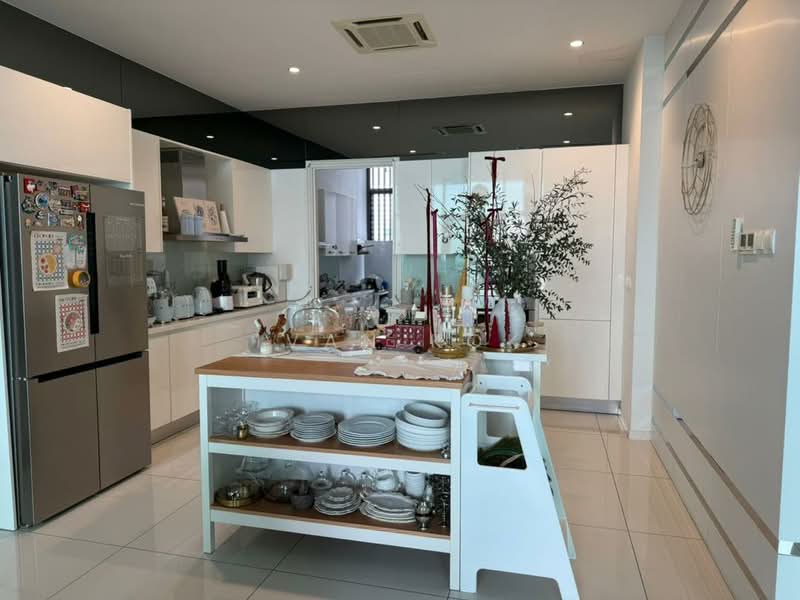 Condominium for Sale at Tropicana Grande - Ivan Kok - Kitchen - PropertyGuru.com.my