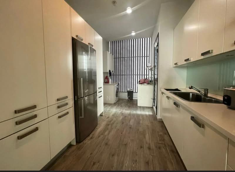 Condominium for Sale at Tropicana Grande - Ivan Kok - Kitchen - PropertyGuru.com.my