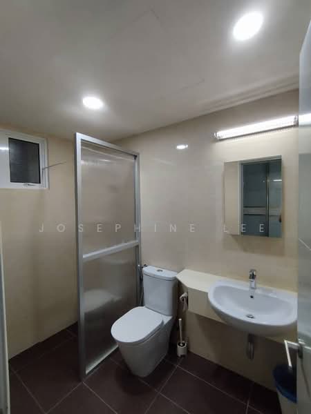 Condominium for Rent at Hijauan Saujana - Josephine Lee - Bathroom - PropertyGuru.com.my