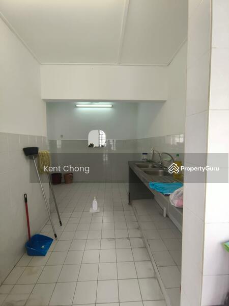 1.5-storey Terraced House for Sale in Bandar Baru Sri Petaling (Sri Petaling) - Kent Chong - PropertyGuru.com.my