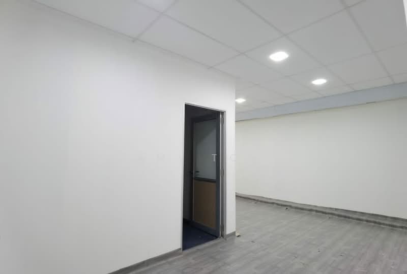 Office for Rent in Bayan Lepas (Penang) - Amy Toh - Interior - PropertyGuru.com.my