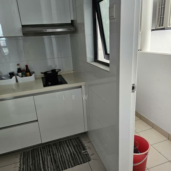 Service Residence for Sale at H2O Residences - Lew . - PropertyGuru.com.my