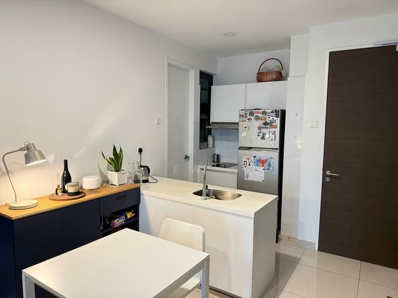 Service Residence for Sale at H2O Residences - Lew . - Kitchen - PropertyGuru.com.my
