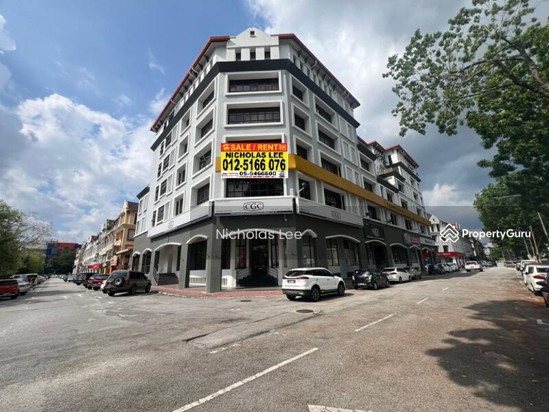 For Sale - First Floor Office at Greentown Business Centre