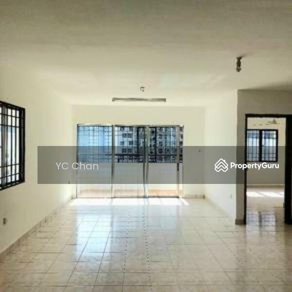 Flora Damansara Flat, Jalan PJU 8/9, Damansara Perdana, Selangor, 3