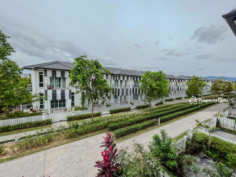 Eco Majestic, 1 Lingkaran Eco Majestic, Eco Majestic, Eco Majestic