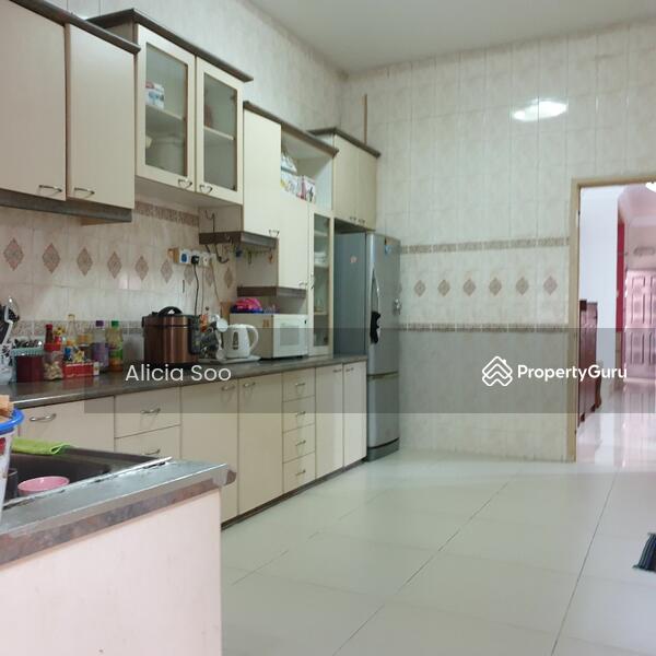 Rumah Teres 2 Tingkat untuk Dijual di Bukit Rahman Putra (Sungai Buloh) - Alicia Soo - PropertyGuru.com.my