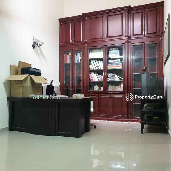 Rumah Teres 2 Tingkat untuk Dijual di Bukit Rahman Putra (Sungai Buloh) - Alicia Soo - PropertyGuru.com.my
