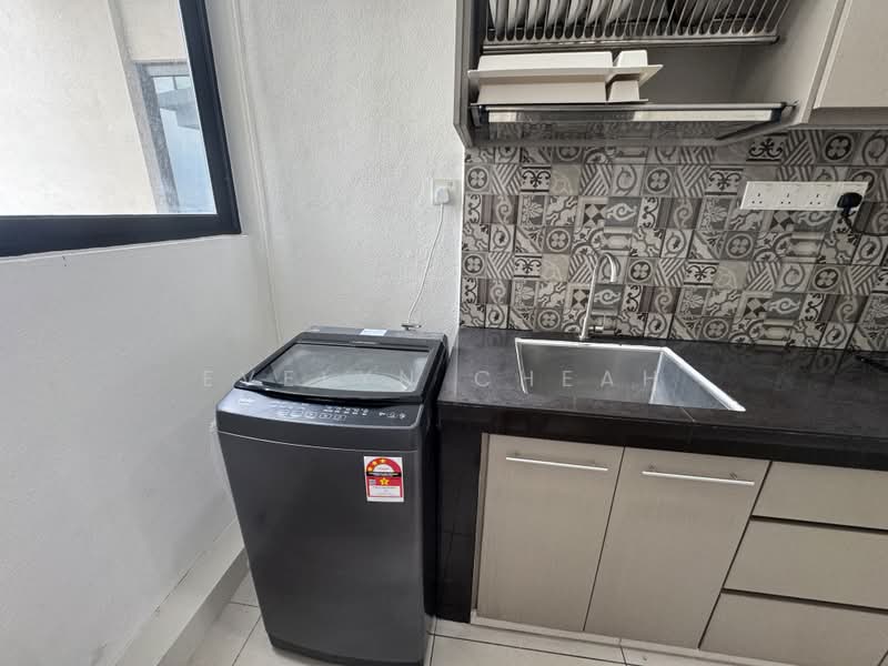Kondominium untuk Disewa di Sky Condominium (Skyz Residence) - Evelyn Cheah - Kitchen - PropertyGuru.com.my