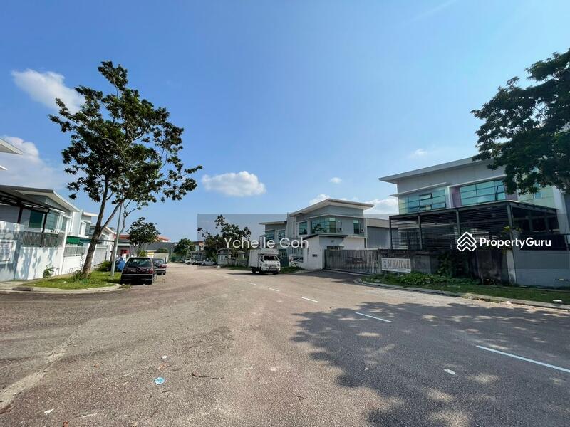 For Sale - Taman Kempas Utama