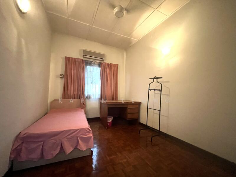 For Sale - Villa Flora