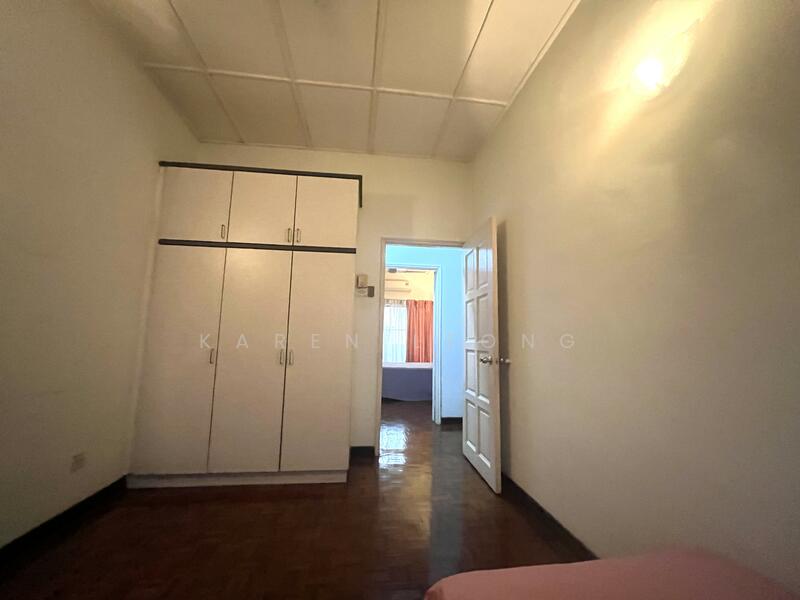 For Sale - Villa Flora