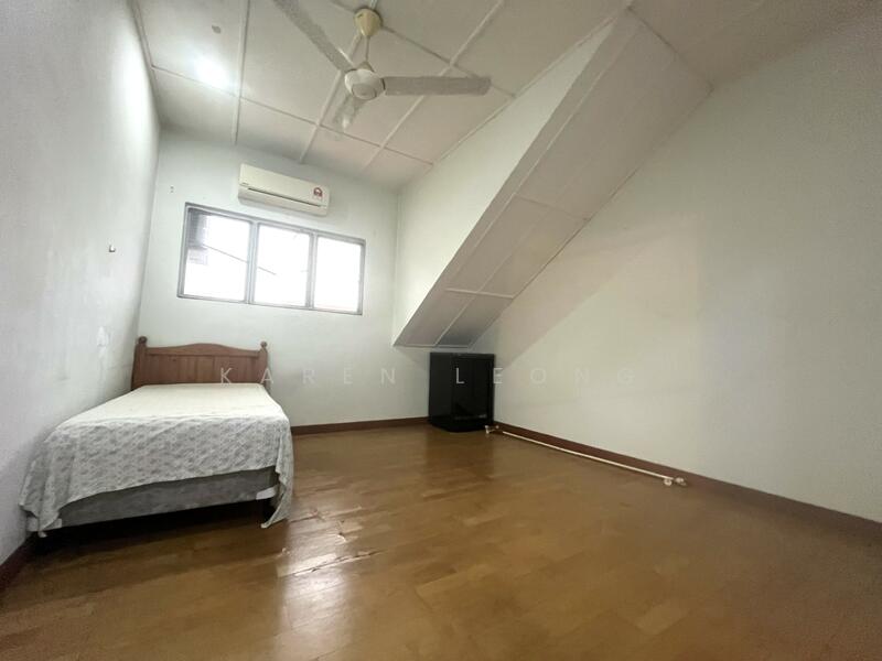 For Sale - Villa Flora