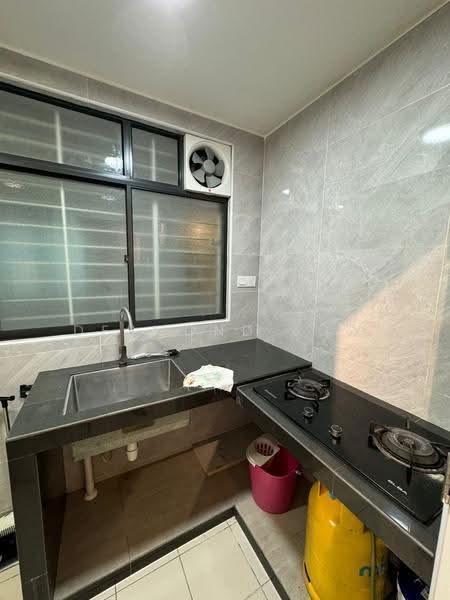 Condominium for Rent at Trinity Aquata - Desmond Low - Kitchen - PropertyGuru.com.my
