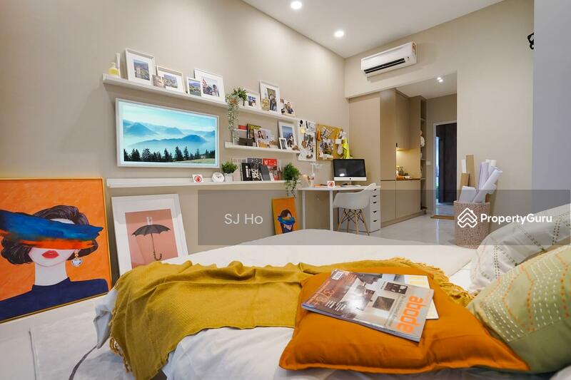 Lucerne Residences - Show Room Photo