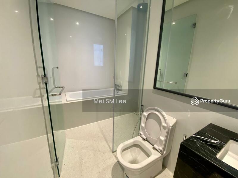 Pavilion Embassy, KLCC Bathroom