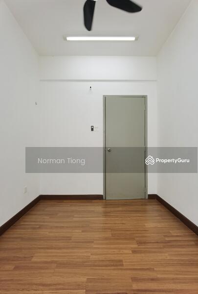 Untuk Disewa - One South