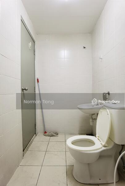 Untuk Disewa - One South