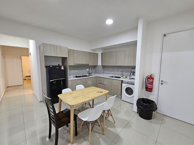 Service Residence for Rent at Gravit8, Klang - Leon Goh - Kitchen - PropertyGuru.com.my