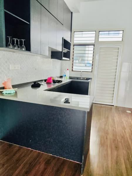2-storey Terraced House for Rent in Eco Grandeur (Puncak Alam) - Erin Yusof - Kitchen - PropertyGuru.com.my