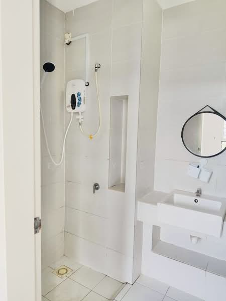 2-storey Terraced House for Rent in Eco Grandeur (Puncak Alam) - Erin Yusof - Bathroom - PropertyGuru.com.my