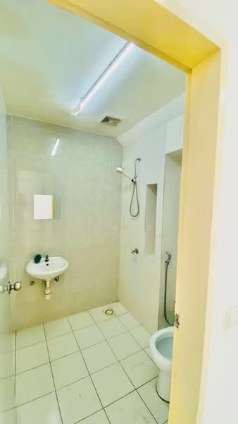 2-storey Terraced House for Rent in Eco Grandeur (Puncak Alam) - Erin Yusof - Bathroom - PropertyGuru.com.my