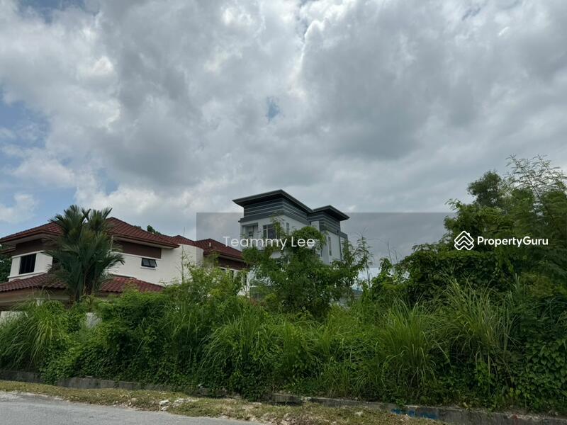 For Sale - 5877sf Mainroad Commercial Bungalow Land Mahkota Cheras Section 6