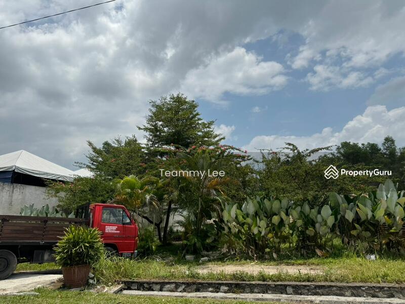 For Sale - 5877sf Mainroad Commercial Bungalow Land Mahkota Cheras Section 6