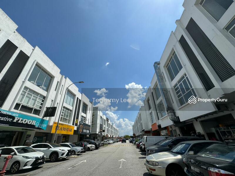 For Sale - {66860sf} 2.5sty with Basement Floor Shop Office Cheras Selatan 118, Balakong Dataran C180