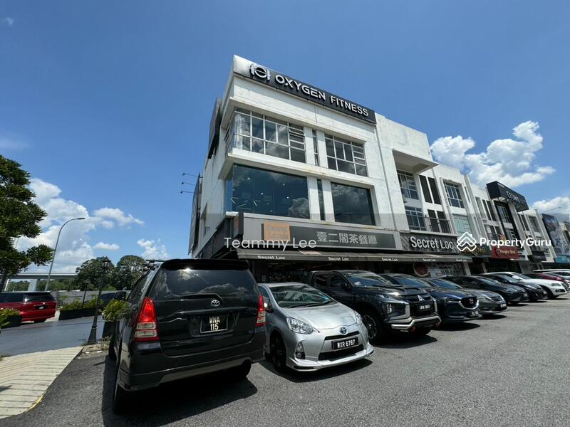 For Sale - {66860sf} 2.5sty with Basement Floor Shop Office Cheras Selatan 118, Balakong Dataran C180