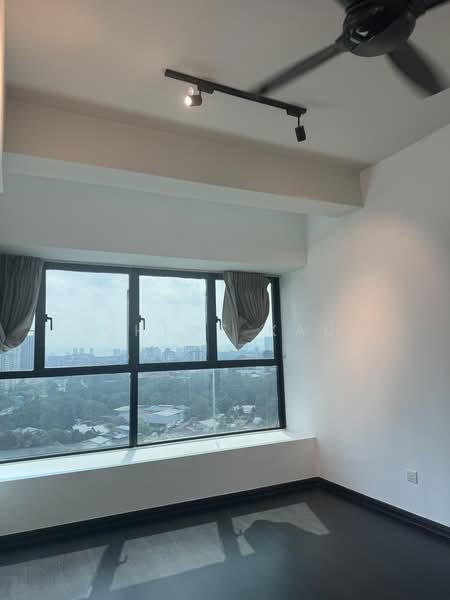 Servis Apartment untuk Disewa di The Leafz @ Dedaun - Chloe Kau - PropertyGuru.com.my