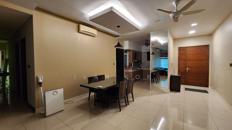 Kondominium untuk Dijual di Amaya Saujana - Ivan Kok - Living Room - PropertyGuru.com.my
