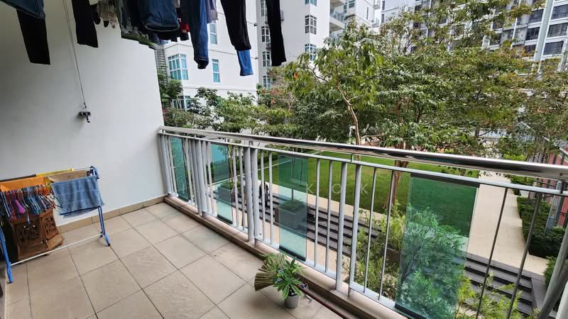 Kondominium untuk Dijual di Amaya Saujana - Ivan Kok - Balcony - PropertyGuru.com.my