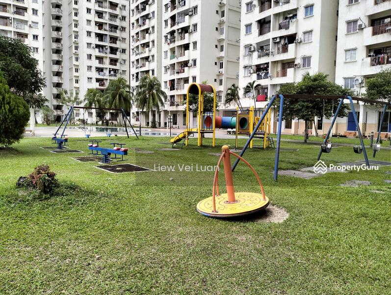 Untuk Dijual - Pandan Court