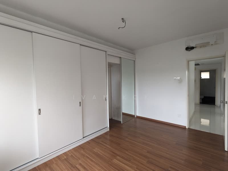 Kondominium untuk Dijual di Puncak Nusa Kelana - Ivan Kok - Bedroom - PropertyGuru.com.my