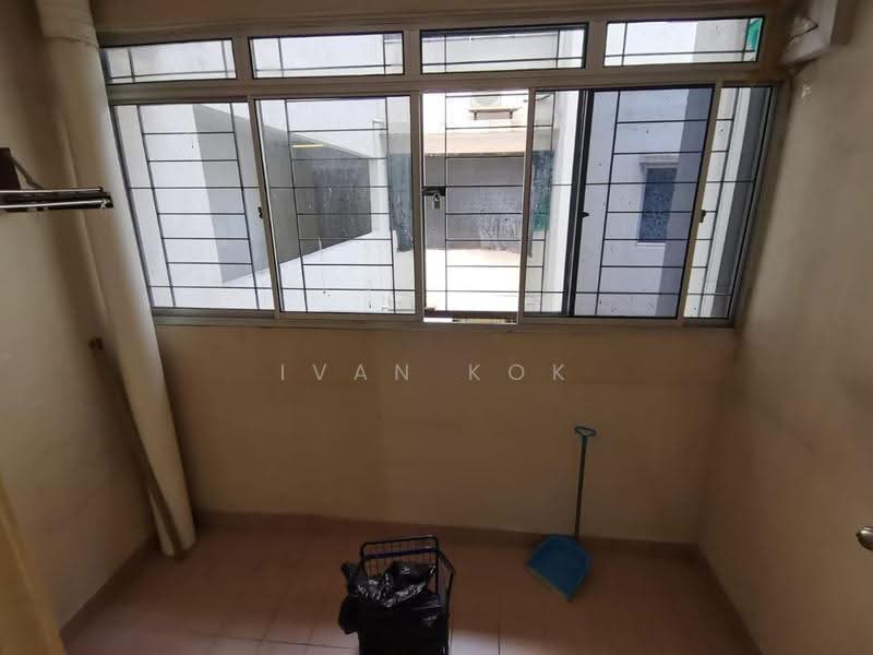 Condominium for Sale at Puncak Nusa Kelana - Ivan Kok - Balcony - PropertyGuru.com.my