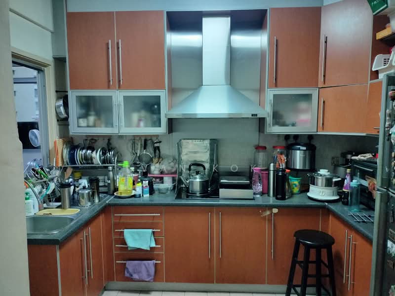 Kondominium untuk Dijual di Puncak Nusa Kelana - Ivan Kok - Kitchen - PropertyGuru.com.my
