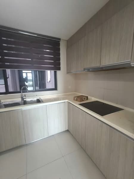 Servis Apartment untuk Dijual di Aragreens - Ivan Kok - Kitchen - PropertyGuru.com.my