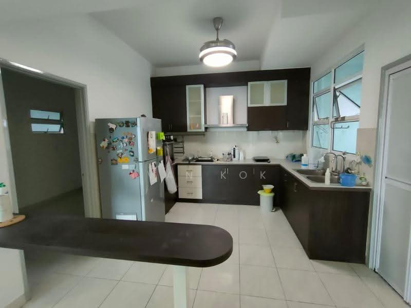 Condominium for Sale at Sterling - Ivan Kok - Kitchen - PropertyGuru.com.my