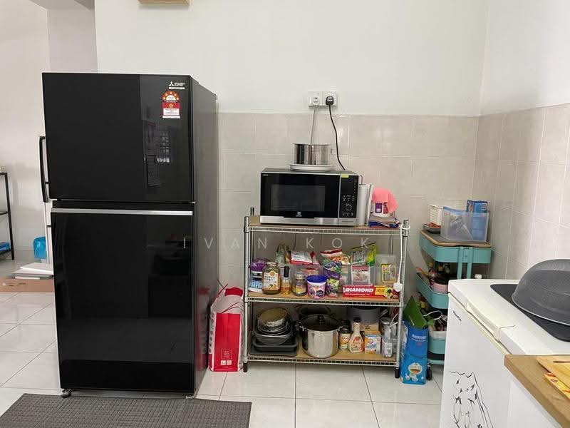Condominium for Sale at Sterling - Ivan Kok - Kitchen - PropertyGuru.com.my